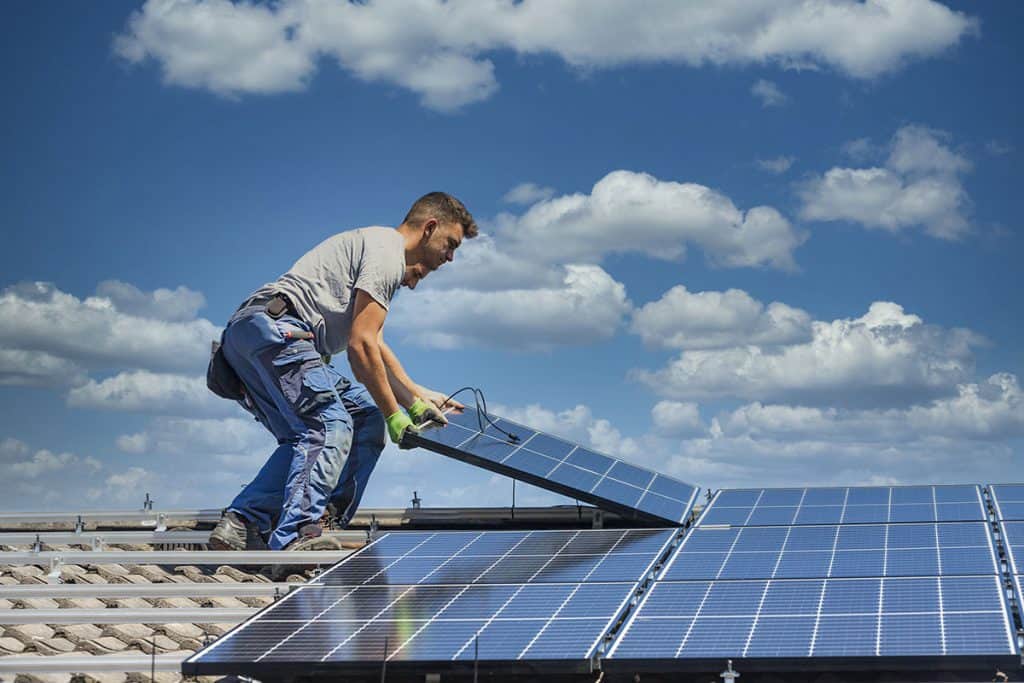 installing-solar-panels